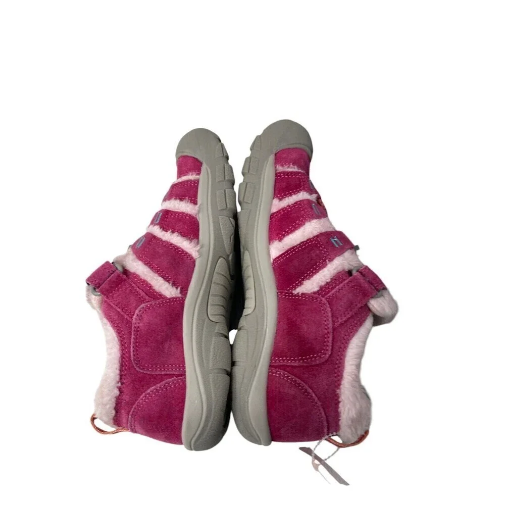 Keen Shoes Youth Size 5 US Pink Newport Shoe Fruit Dove Ballet Slipper